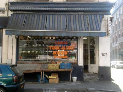 Brussels, Tabac Store